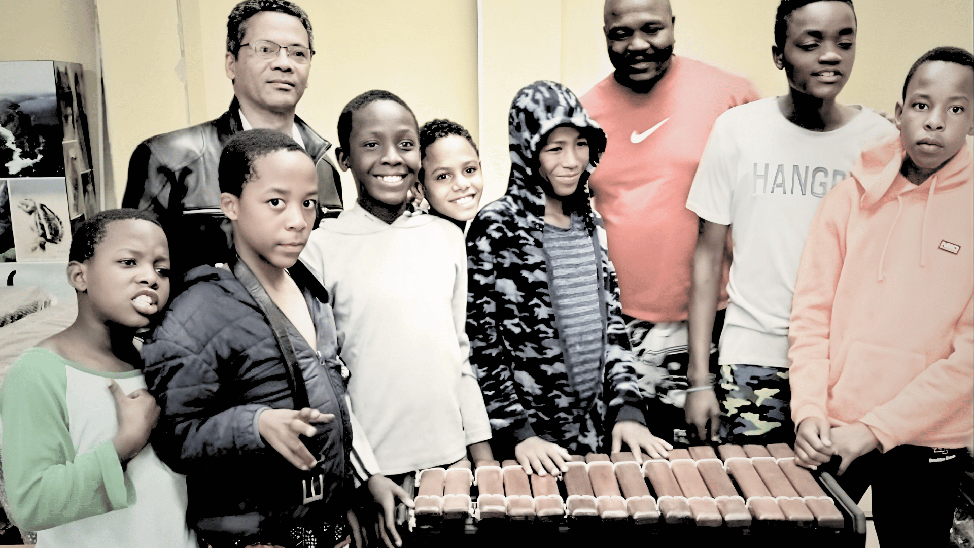 Marimbas angekommen! Musiktraining startet im Excellence Programme.